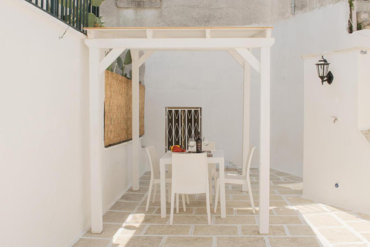 Amari'S Home Ostuni Luaran gambar